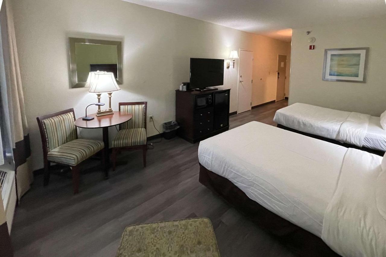 Comfort Inn Pinehurst - Southern Pines Bagian luar foto