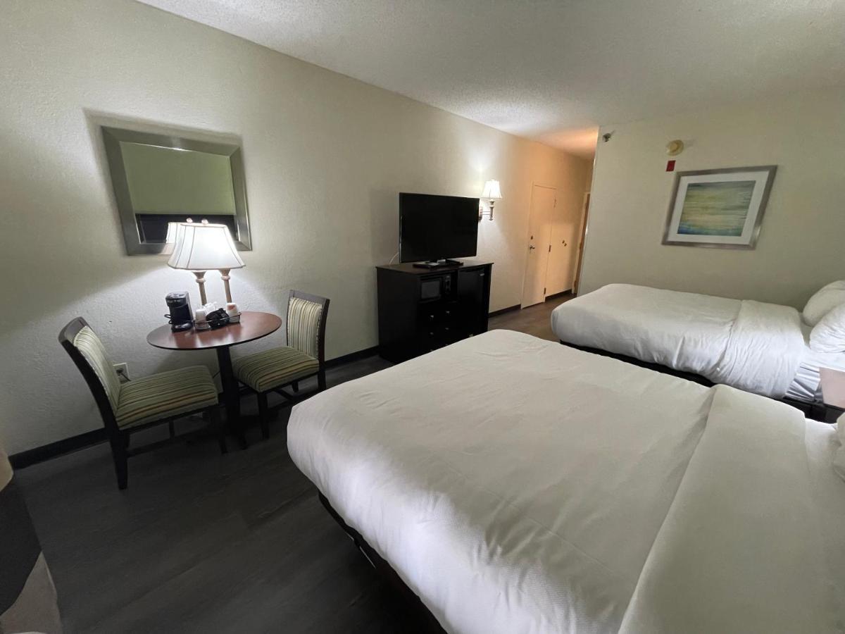 Comfort Inn Pinehurst - Southern Pines Bagian luar foto